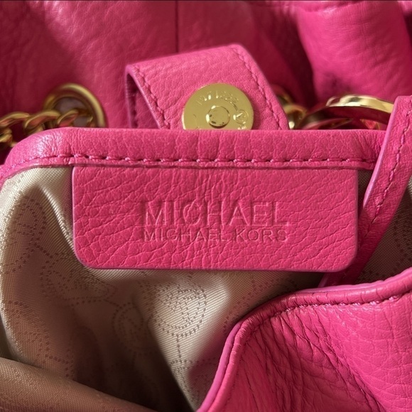 MICHAEL Kors Pink Leather Chain Excess Shoulder Bag - Picture 5 of 7
